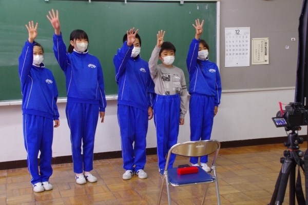 動きに工夫を凝らして