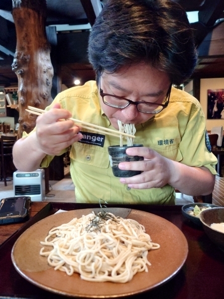 ＃塚本管理官のひるめし