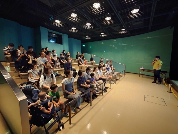 ＃ギャラリートーク中の塚本管理官